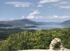 New villa with pool and seaview in a picturesque place near Tivat