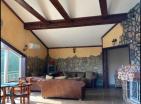 House for sale in Sutomore in a picturesque location near the beach.