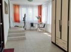 For sale a two-storey house 155 m2 with three bedrooms and garden