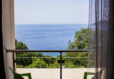Studio apartment in a beautiful complex with panoramic sea view