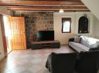 House in chalet style in Sutomore in quiet place 15 min from sea on the plain