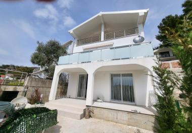 Sale of house in Bar
