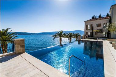 Exclusive apartment in Porto Montenegro Tivat for sale with 2 bedrooms sea view