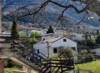 Small house in Sutomore 900 m from sea