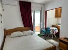 Three store mini hotel in Dobra Voda 13 rooms with sea view next to the beach