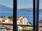 Apartments in Herceg Novi Baoshichi with sea view and parking