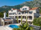 Luxury villa in Risan with pool and private boat parking