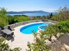 Family villa in Tivat, Češljar with pool and great sea view