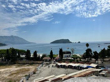 Seafront luxury apartment 58 m2 in Budva, Tre Canne on the first line