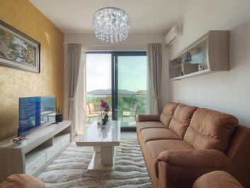 Stunning sea and mountain view apartment 51 m2 in Bečići 500 m from the beach