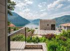 Luxurious 6-room villa first line with sea view and pool in Morinj, Kotor