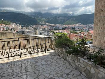 New cozy furnished apartment nearby sea, perfect for renters