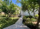 Stunning sea-view house with fruit garden in Sutomore. Must-See!