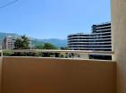 Luxury 4-room apartment 83 m2 in Budva, 200m to the sea