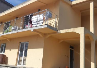 Spacious 2 floors house in Susanj with city and sea views at bargain price