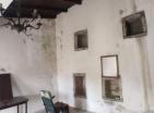 Charming historic stone house, ready for renovation, great price