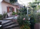 Cozy furnished cottage with terrace and orchard in Šušanj, Bar, 800 m to the sea