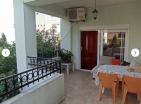 Luxury 2 bedroom apartment 72 m2 in Budva with 2 terraces and pool