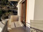 Luxurious penthouse 202 m2 in Petrovac with sea view and roof terrace