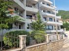 Stunning 2 bedroom apartment 60м2 in Petrovac center with terraces