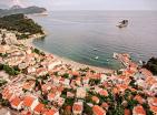 Charming 2 bedroom apartment with terrace in Petrovac