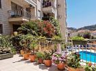 Charming 2 bedroom apartment with terrace in Petrovac