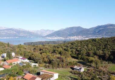 Land plot 464 m2 in Bogišići for building villa with panoramic sea view