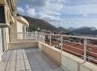 Stunning 93 m2 sea-view apartment in Petrovac with pool and furnished