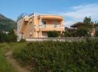 Exclusive 280 m2 dual-apartment villa in Sutomore