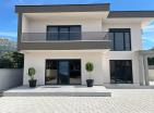 New Luxurious 4 bedrooms villa 187 m2 with pool in Bar