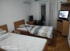 Big spacious 3 bedroom flat 126 m2 in Budva 450 m to sea
