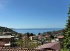 Sea-View 95 m2 apartment with 3 bedrooms in Sutomore 1300 m from sea