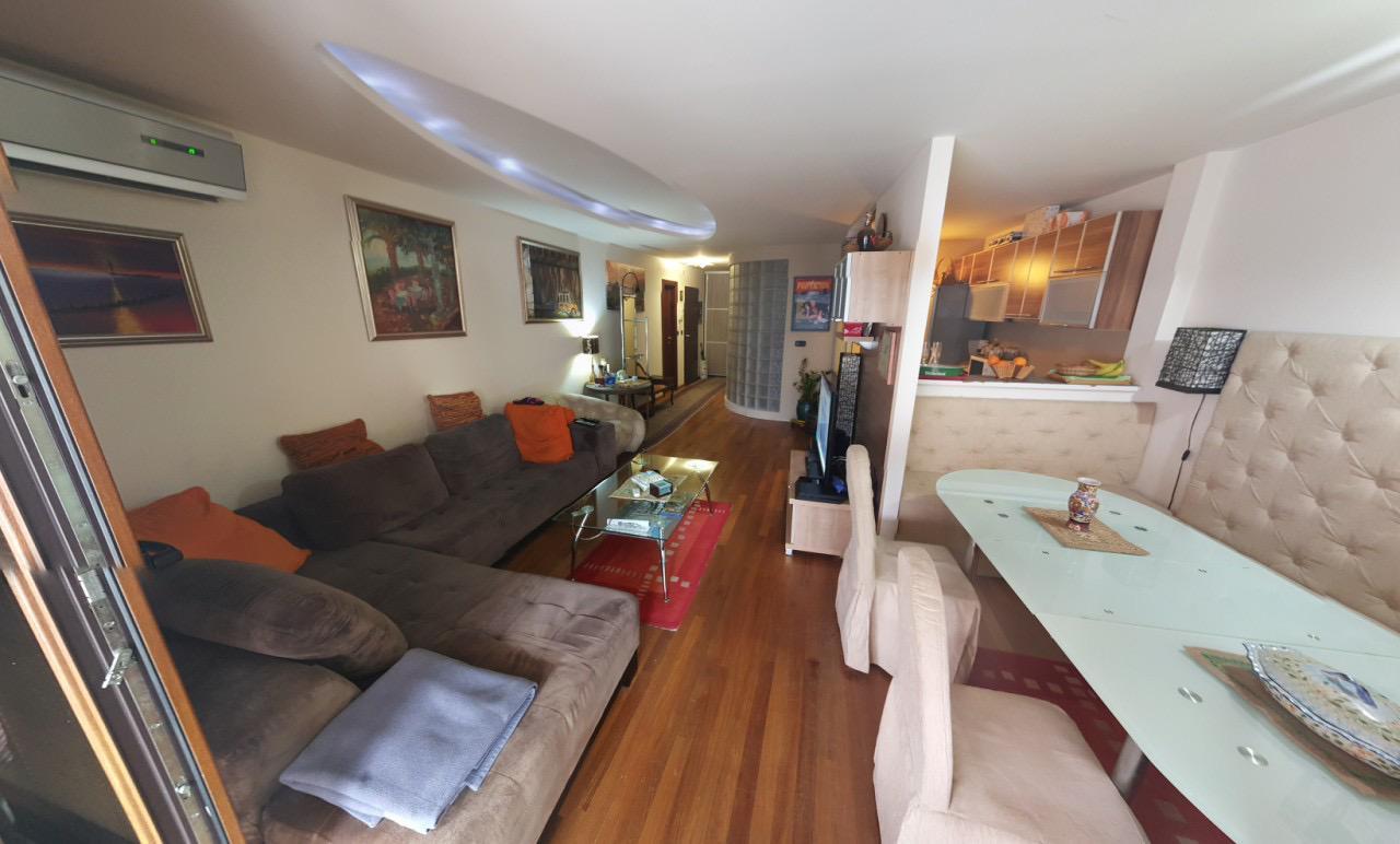 Luxury two bedroom 75 m2 flat in Budva with parking at prime location