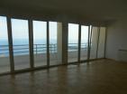 Breathtaking sea-view apartment 143 m2 with 4 bedrooms in Seoca near Budva