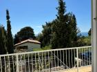 Charming sea view 2 storey 160 m2 villa with 2 apartments in Bar, Zelenij Pojas