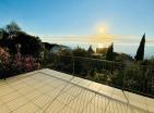 Stunning sea view terrace 2 storey home 85 m2 near beach