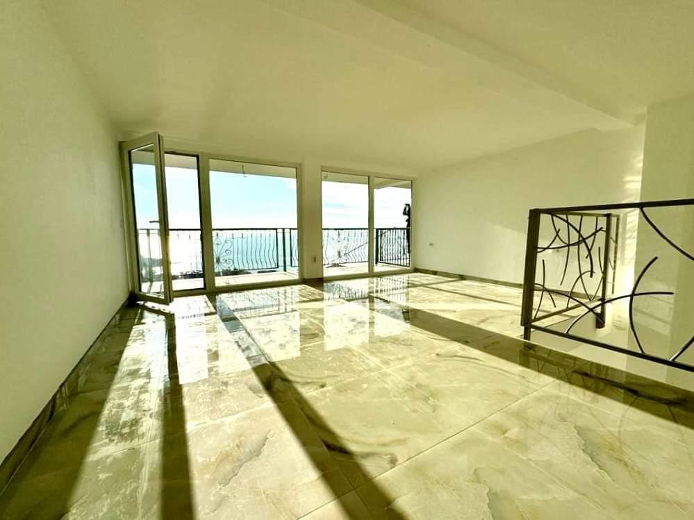 Panoramic sea view new flat 69 m2 in Bar with pool