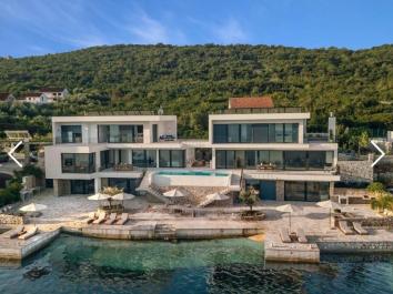Luxurious seafront villa in Tivat with yacht dock and pool