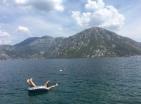 Sea-view plot in Tivat for sale : build dream 3-story house