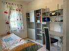 Charming 63 m2 apartment in Sutomore with terrace and mountain views