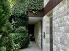 Luxury 2 bedroom apartment in Dukley Gardens villas, Budva on 1 line
