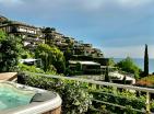 Luxury 2 bedroom apartment in Dukley Gardens villas, Budva on 1 line