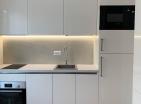 New beachfront 29 m2 studio in Bečići with modern amenities