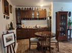 Charming 67 м2 flat in Petrovac with yard in residence with pool