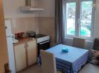 Spacious 175 m2 house in Radovići with 2 flats near Tivat
