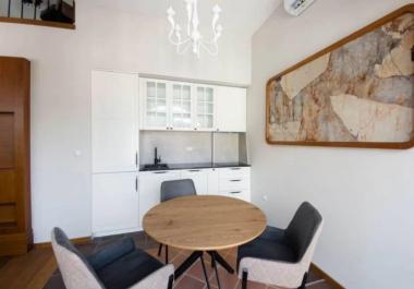 New modern 49 m2 duplex in Tivat 200 m to sea in Tivat center