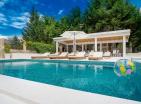 Stunning sea view 240 m2 villa in Stoliv with pool and beach access