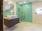 Stunning sea view 240 m2 villa in Stoliv with pool and beach access