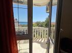 Sea view 36 m2 apartment in Petrovac with two balconies