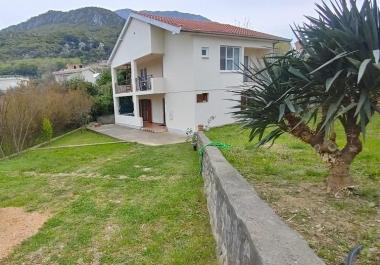 Stunning sea view 180 m2 house in Bar with spacious balconies